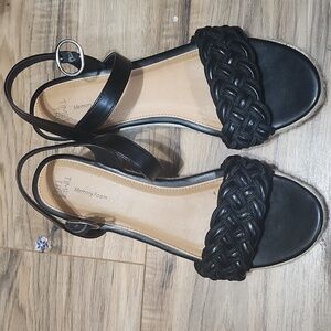 Dress sandals